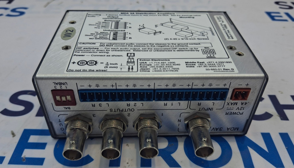 EXTRON 60-439-20 MDA 3AV Distribution Amplifier