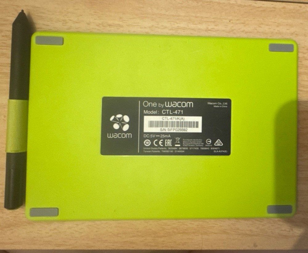 Wacom Bamboo Splash CTL-471 Drawing Tablet (Working)