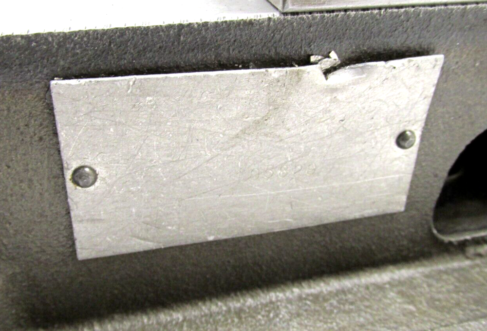 KURT ANGLOCK 6" MILLING MACHINE VISE - #D60