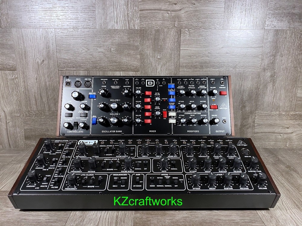 B-STOCK / Basic Stand for Behringer Model D / PRO 1 / Neutron / K2 / WASP / CAT