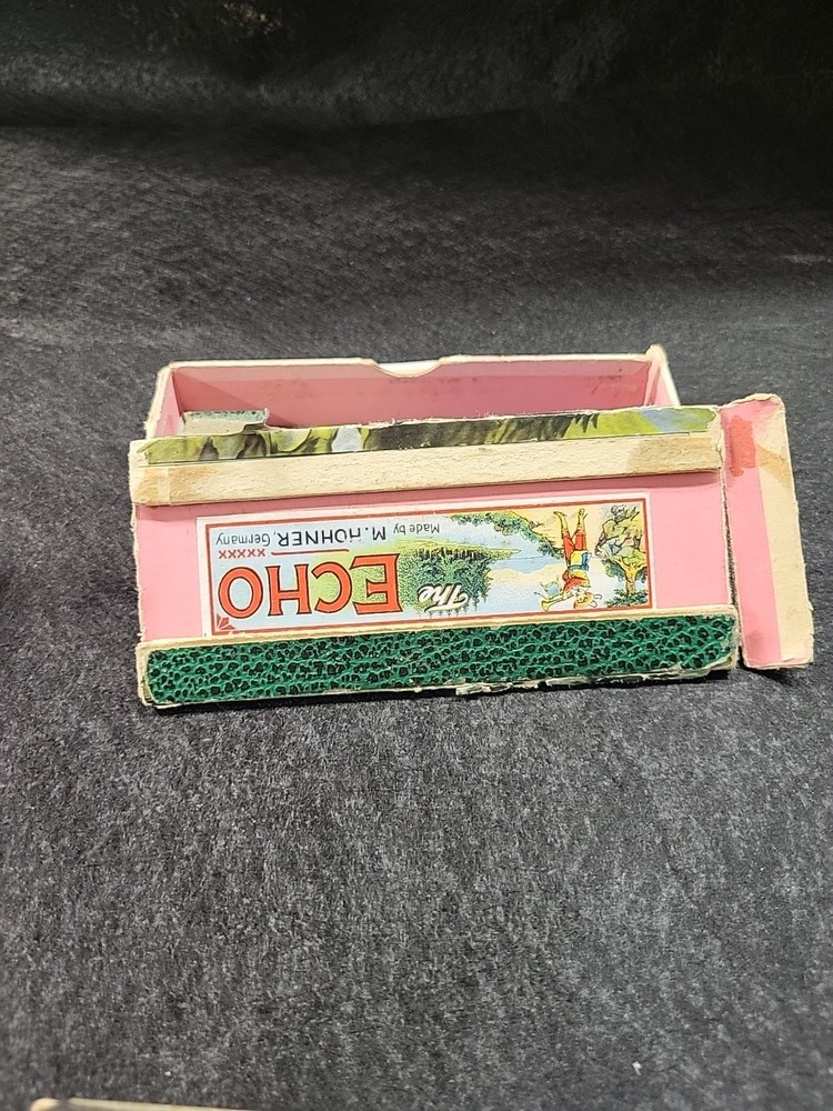 Vntg M Hohner Harmonica The Echo Harp Box Has Damage