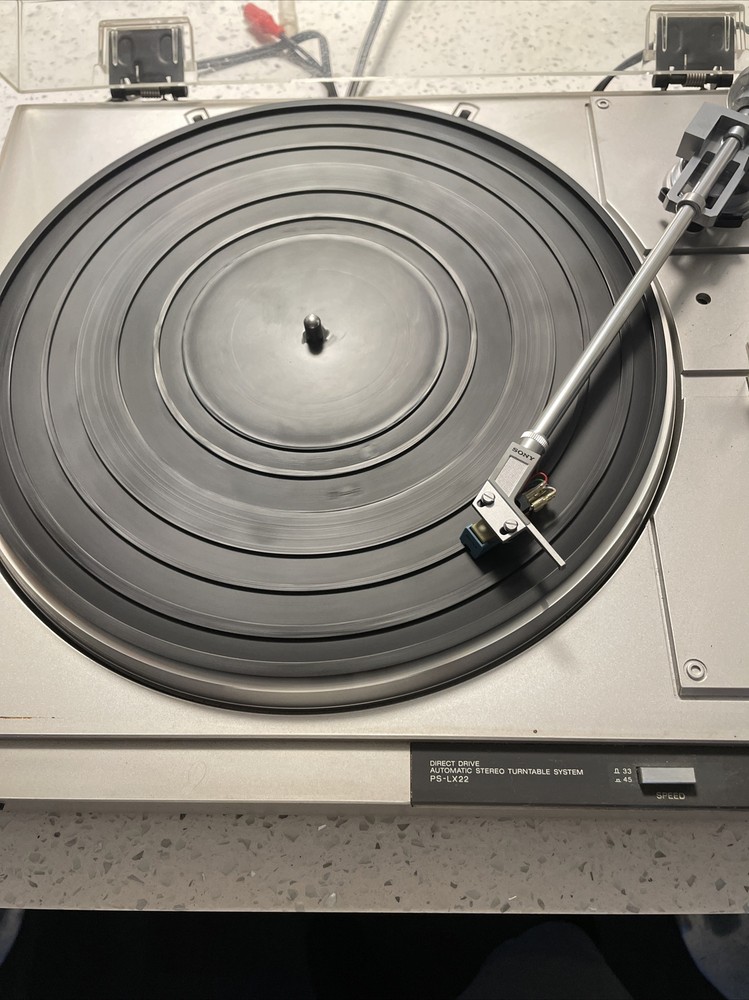 SONY PS-LX22 STEREO TURNTABLE SYSTEM RECORD PLAYER WITH MANUAL
