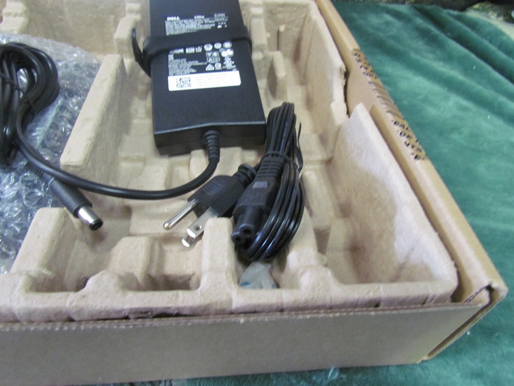 DELL REPLICATOR DOCKING STATION USB 3.0 10885348-00