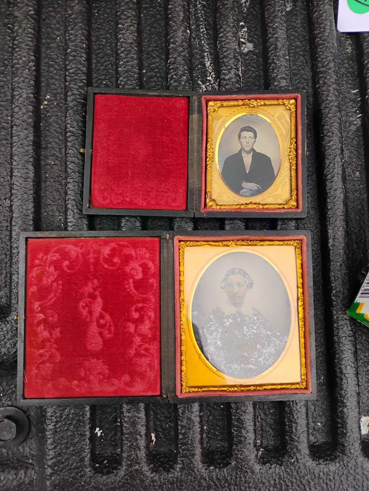 2 Daguerreotype Pictures In Frames