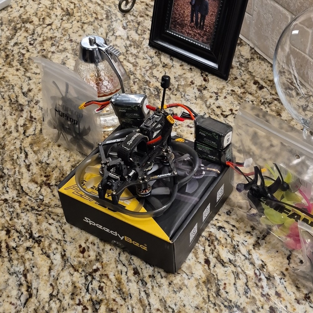 SpeedyBee FLEX25 HD. ELRS