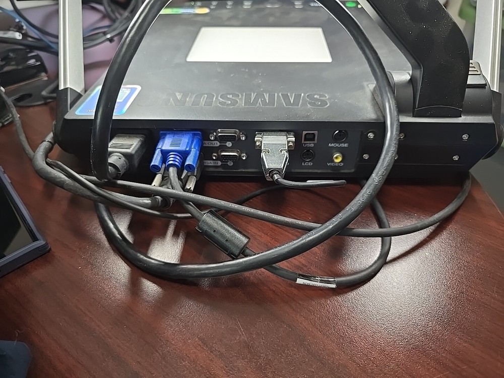 Samsung Digital Presenter SDP-950N ST With Cables Tested Working!