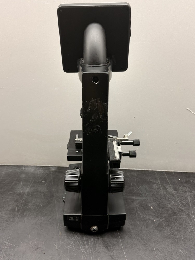 Celestron Digital Microscope with LCD Screen- NO WIRES