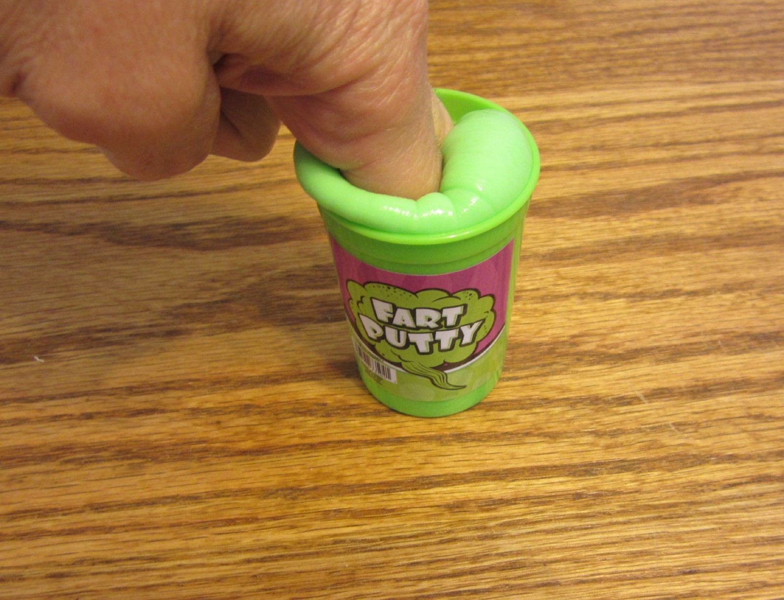 2 NEW FART PUTTY SLIME GAG GIFT FARTING NOISE MAKER BIRTHDAY PARTY FAVOURS