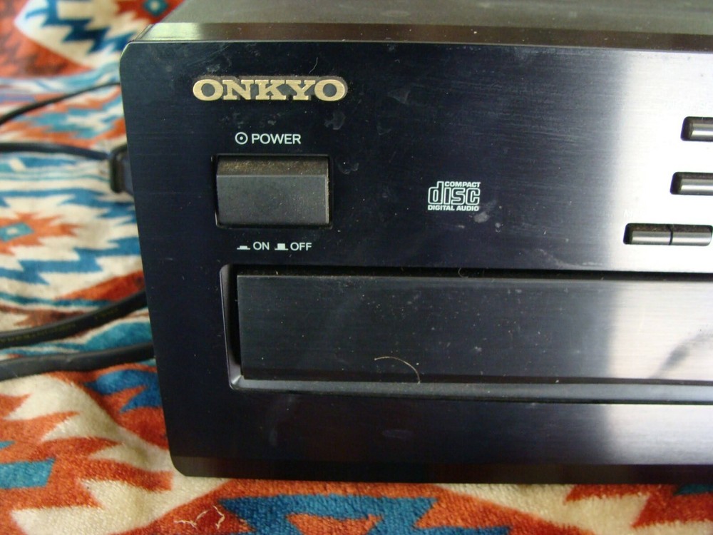Onkyo DX-C370 Compact Disk Player Changer (No Remote)