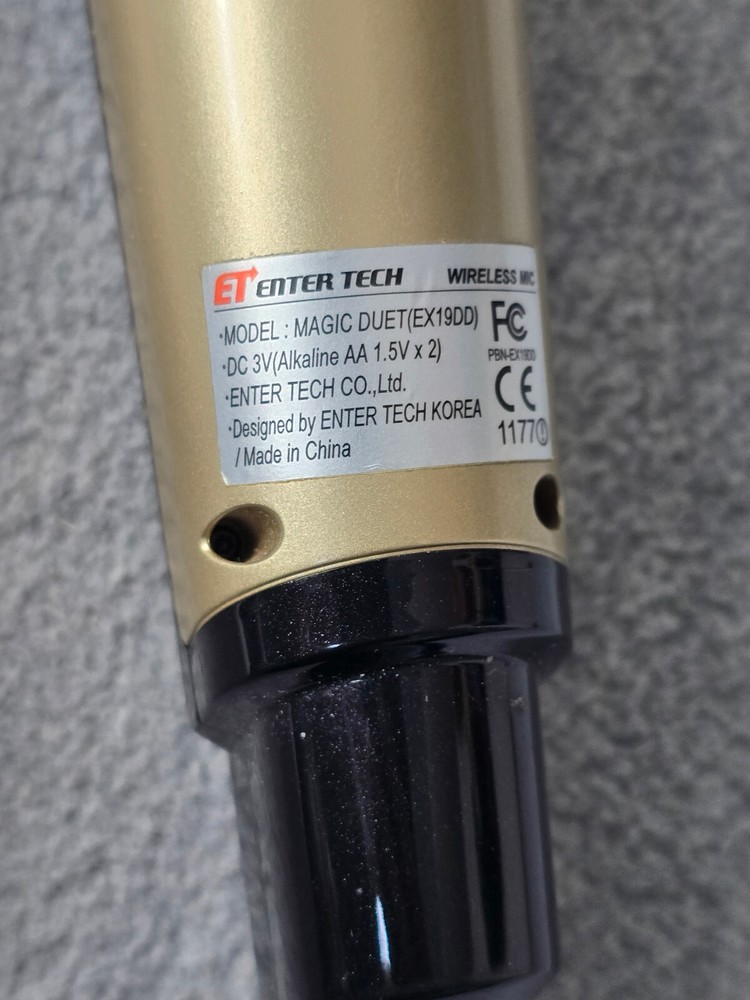 Magic Sing EX19DD Microphone ENTER TECH WIRELESS MIC MODEL Magic Duet (ET19KV)