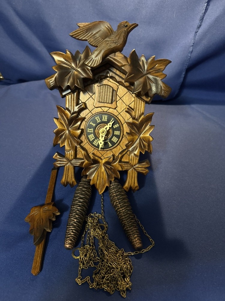 Authentic Cuckoo Clock German Original and in perfect working order 🕰️