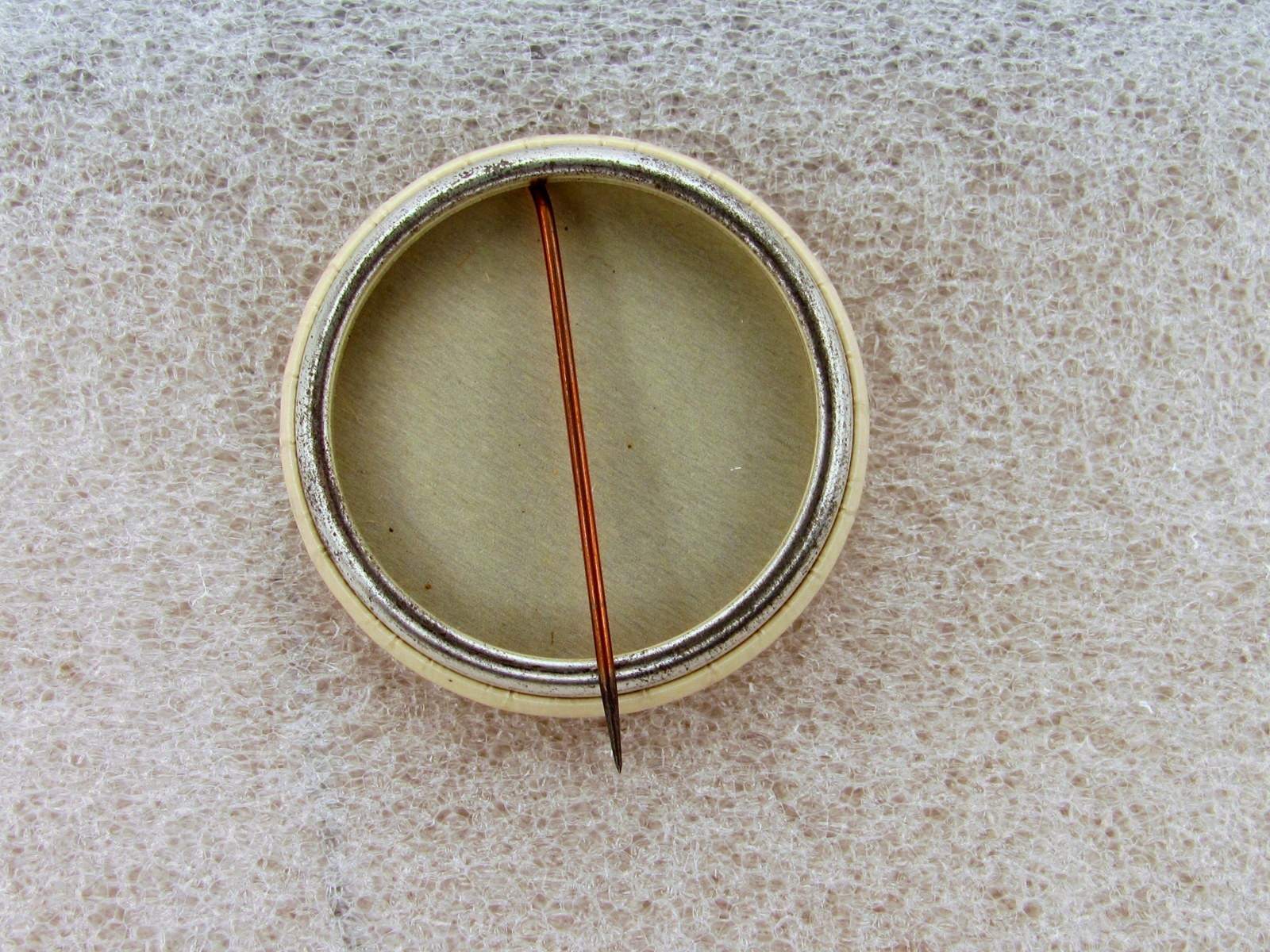 1972 Anti Nixon for President 1 1/2" Pinback Dick Nixon Before He Dicks You