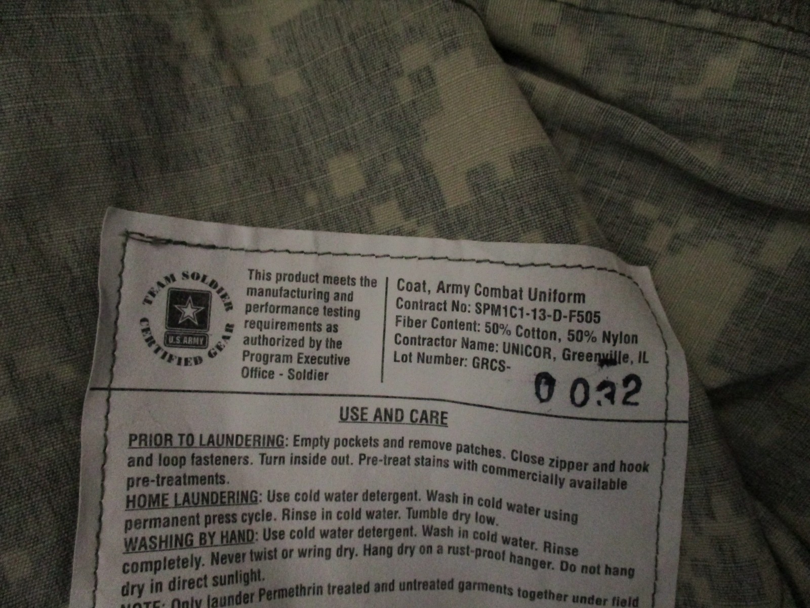 Army ACU UCP Combat Uniform Shirt Jacket 50/50 Pre-Owned