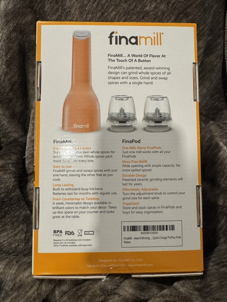 FinaMill Spice Grinder + 2 FinaPods Spice Plus