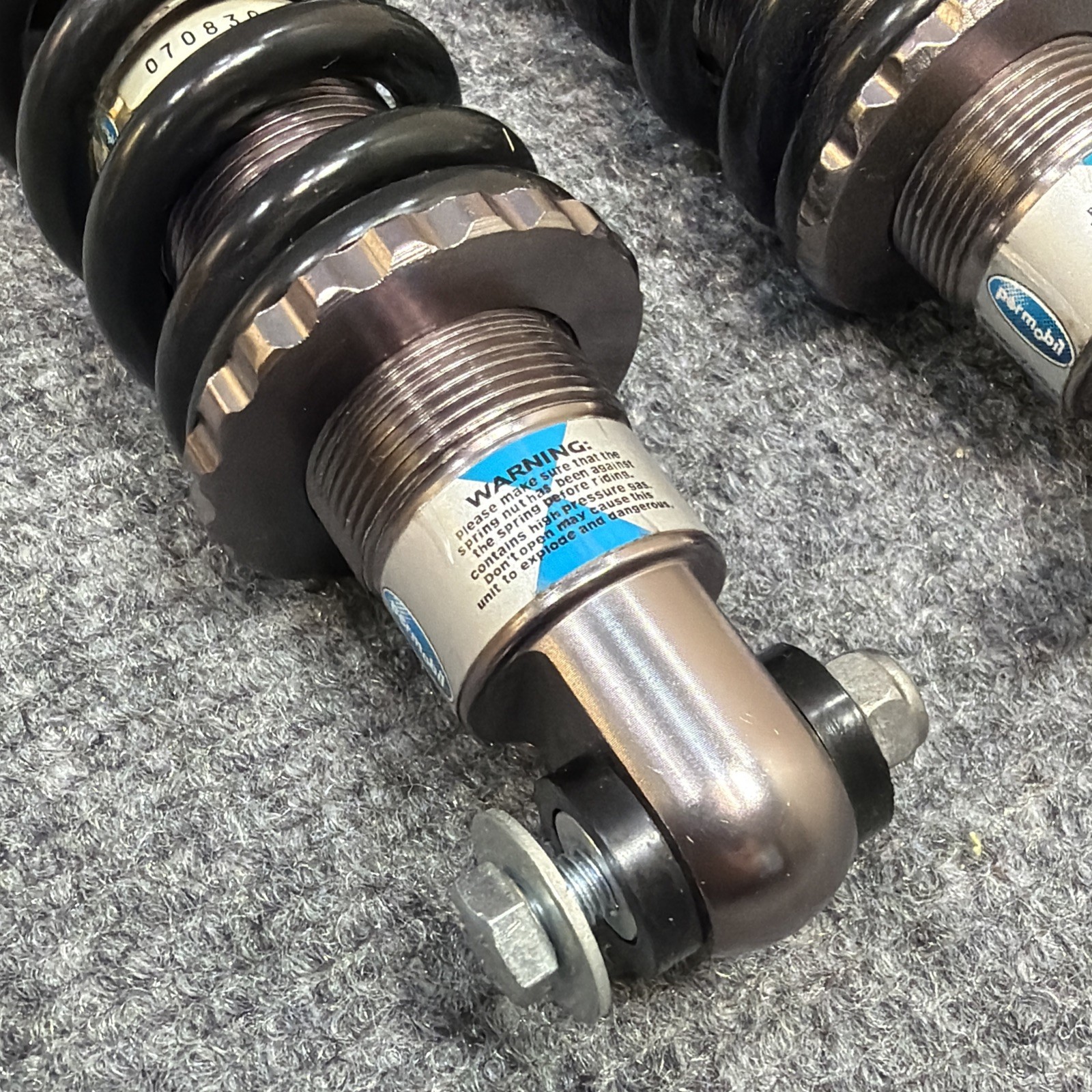 2 Permobil Shock Absorbers Air/Oil/Coil 308977-000 C300 C350 C500 #96