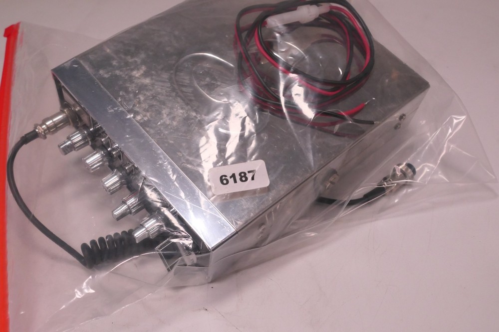 Cobra 29 LTD Chrome-Blue LED Lights