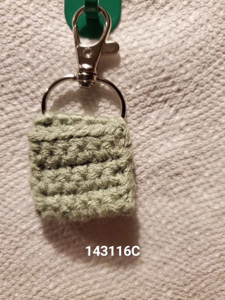 Handmade Crochet Clip-on Quarter Keeper - Square