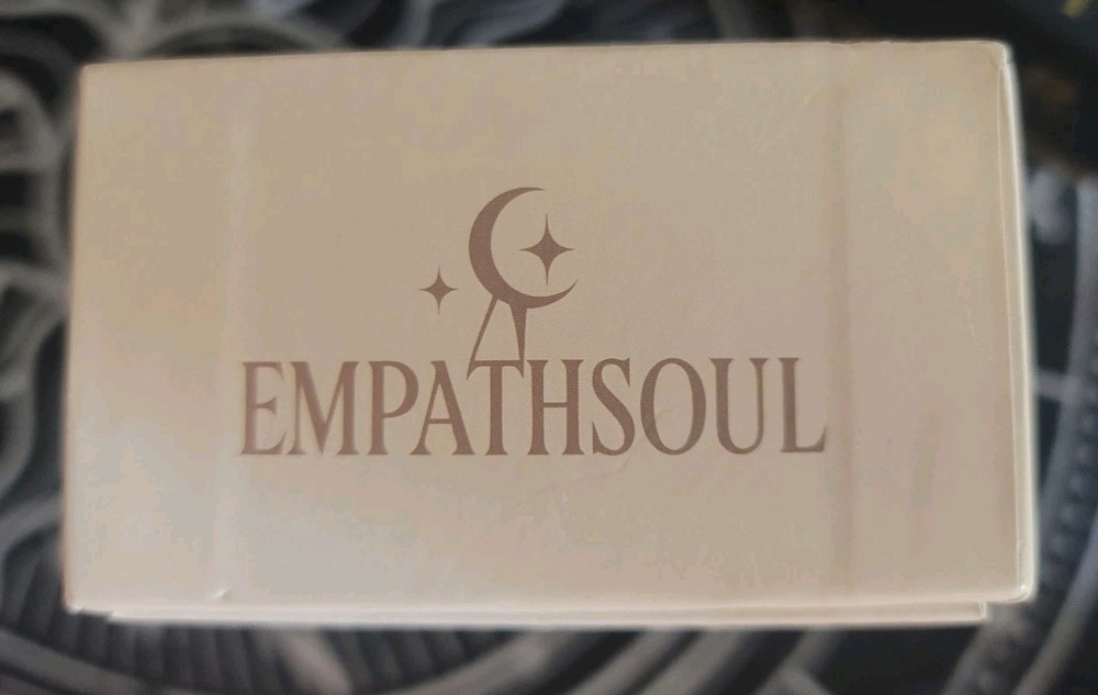 New! The Etheral Bloom Tarot Deck by Empathsoul with guidebook.
