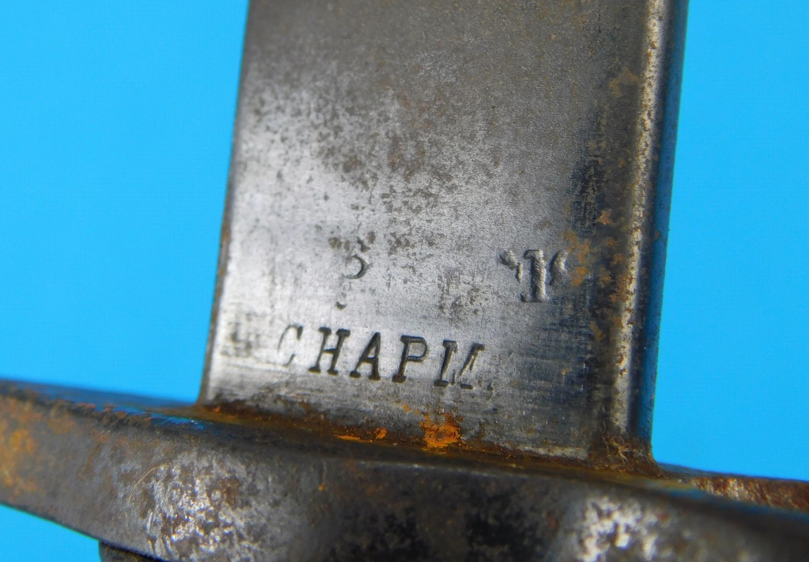 British English WW1 Model 1907 Antique Bayonet Fighting Knife w/ Scabbard