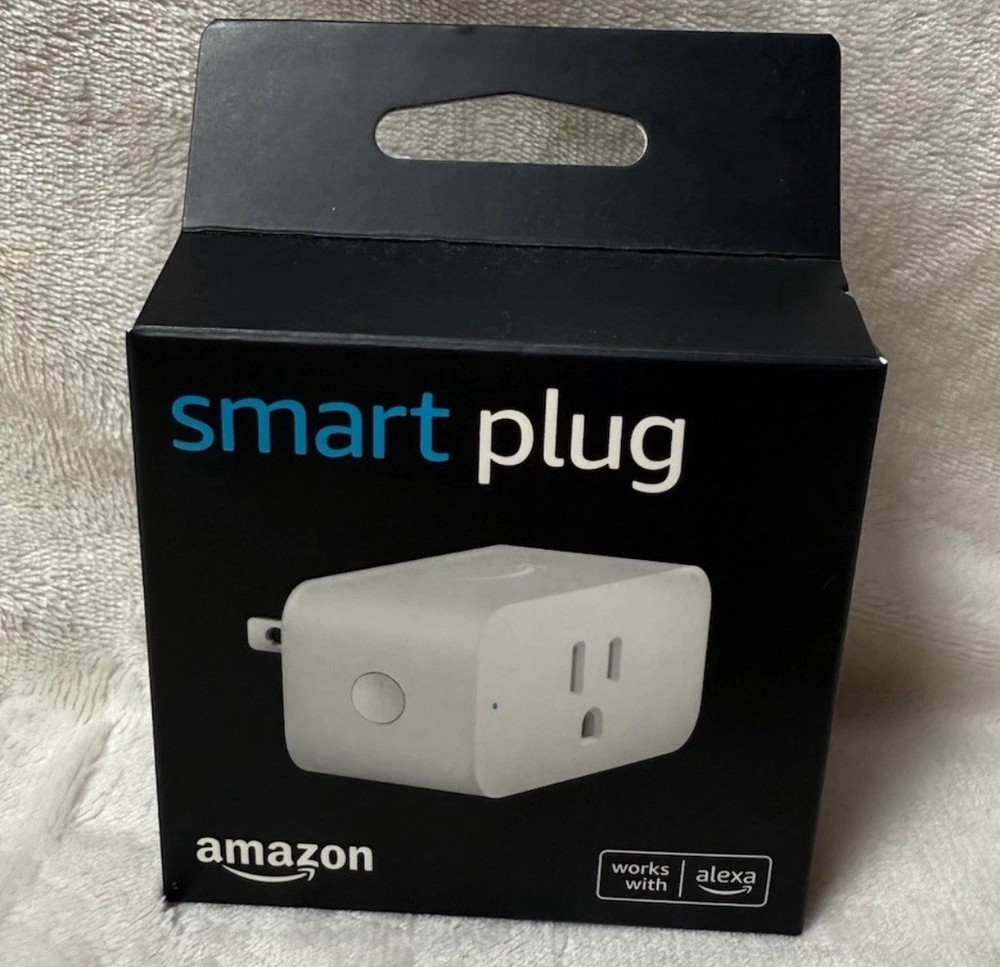 Amazon Smart Plug Works With Alexa.  Electronic Plug, Wall Plug,