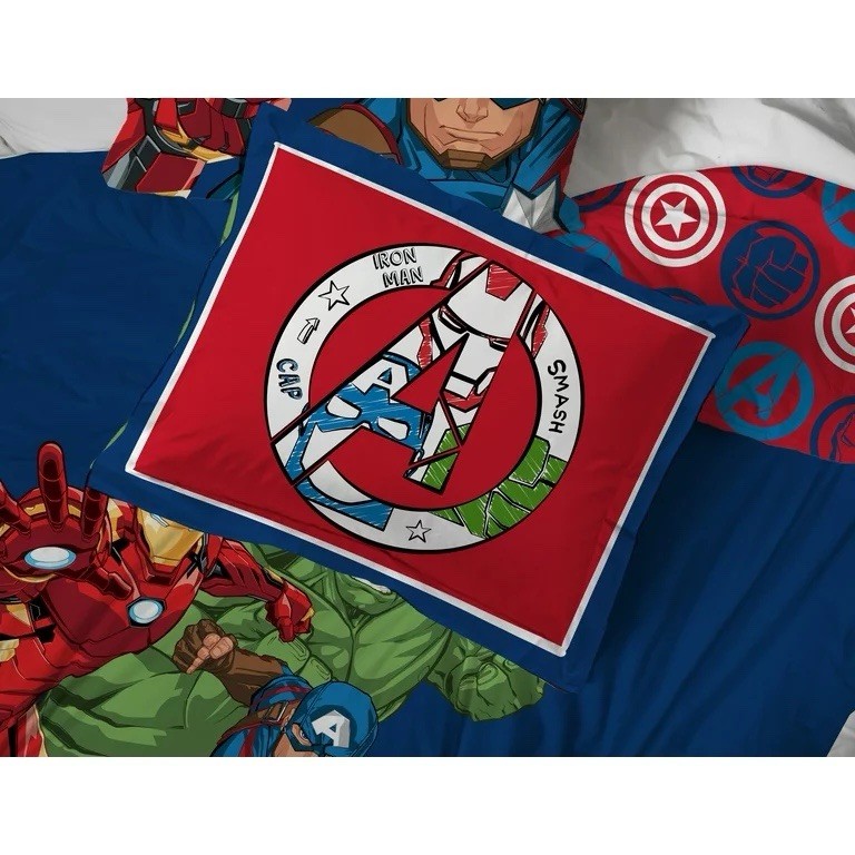 Marvel Super Hero Twin Comforter Set