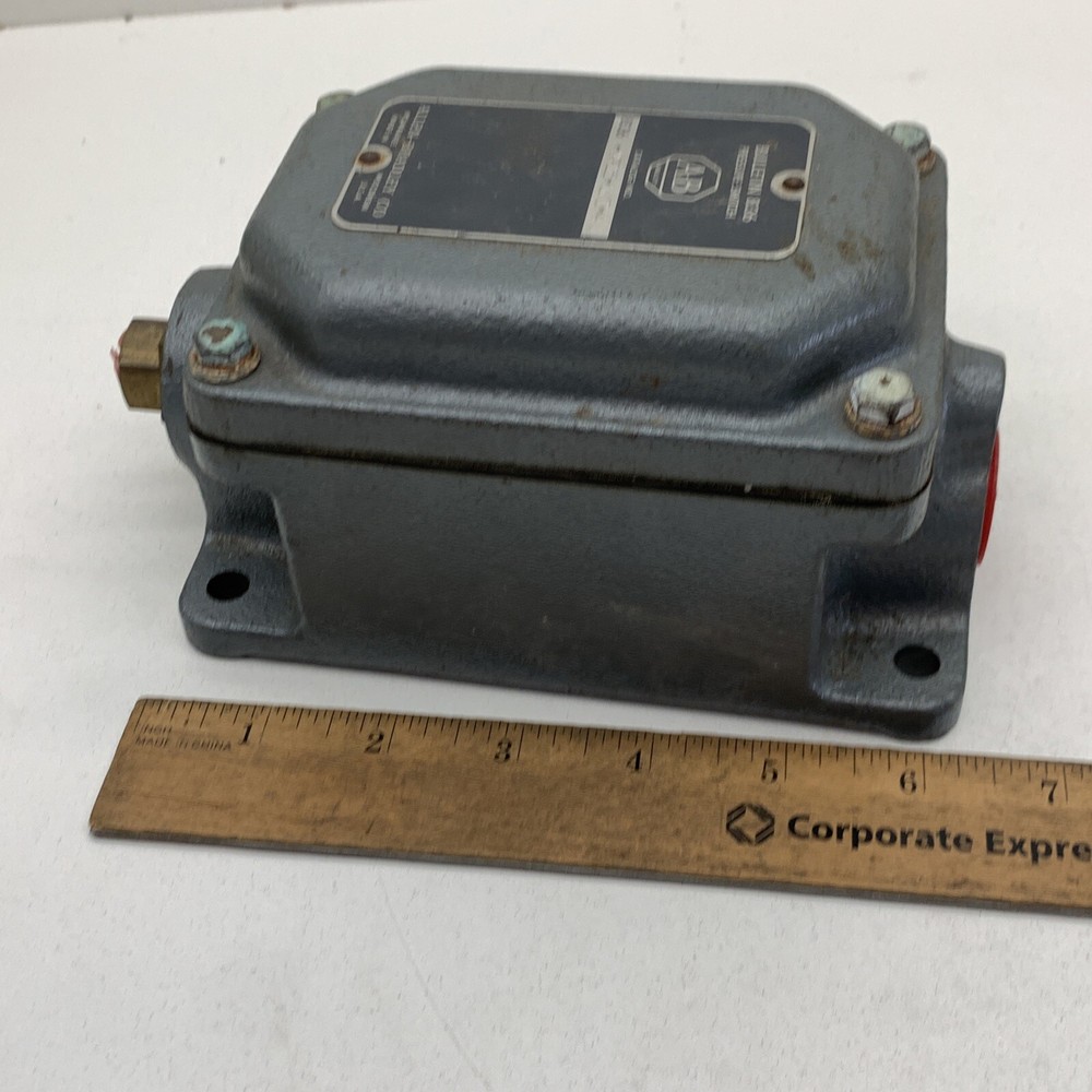 Allen-Bradley 836-AP11-VKC-4 Pressure Control Switch