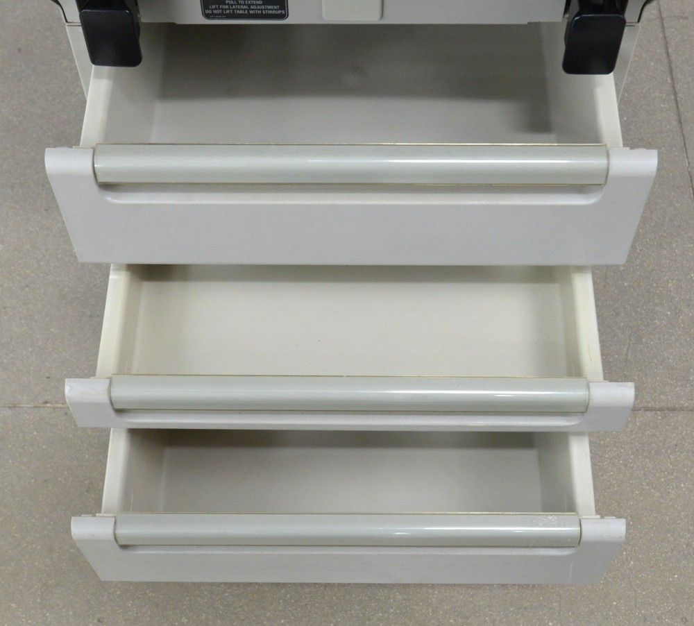 Midmark 404-005 Barrier Free Manual Exam Table