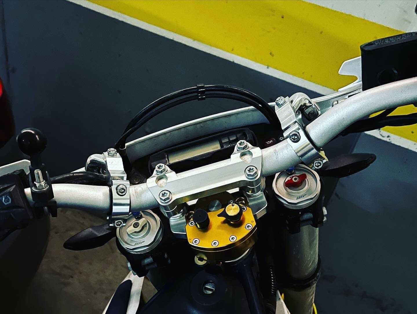 Steering Damper Reversed Safety For Husqvarna 701 ENDURO/Supermoto 2016-2023