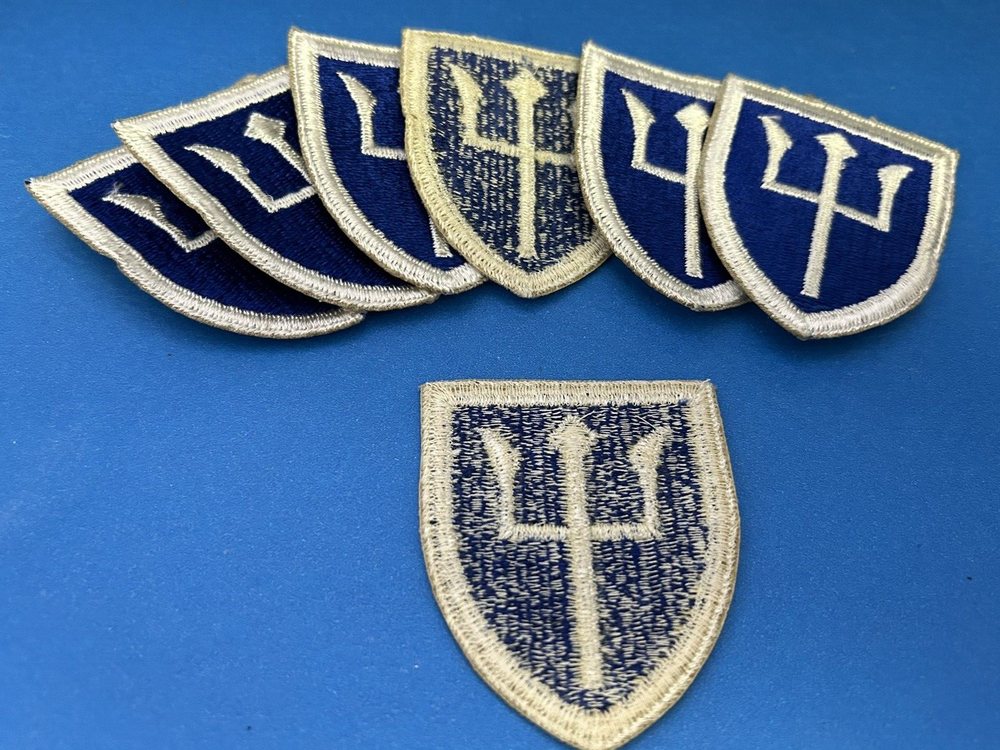 97th Infantry Division-Cut Edge-White Back Patch-TRIDENT----Original WWll **