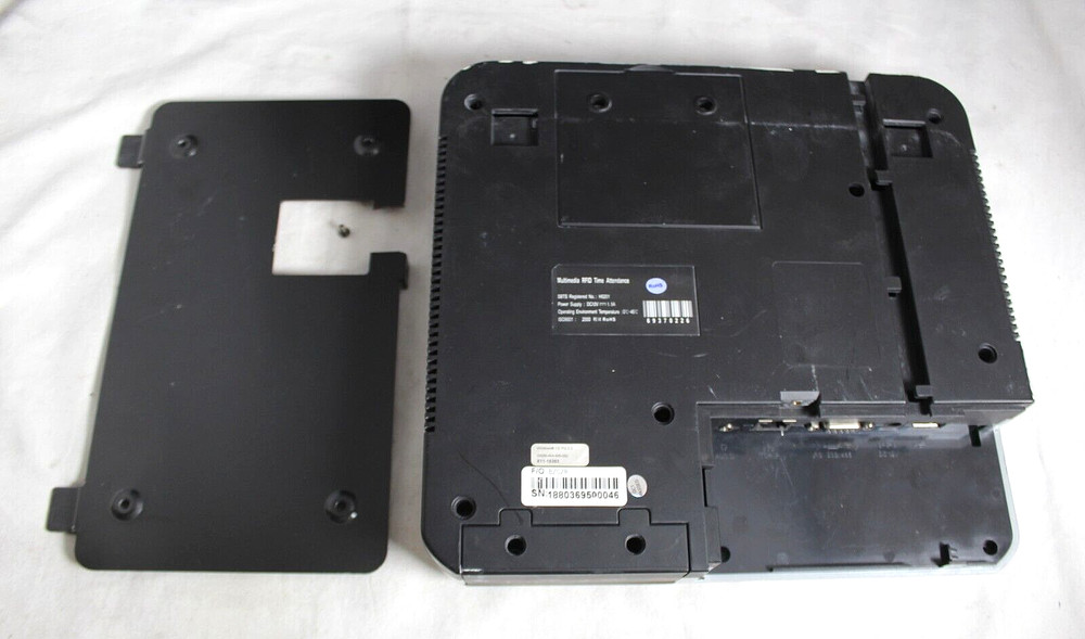 Multimedia RFID Time Attendance Machine w/ Windows CE Pro 5.0 - NO SCANNER