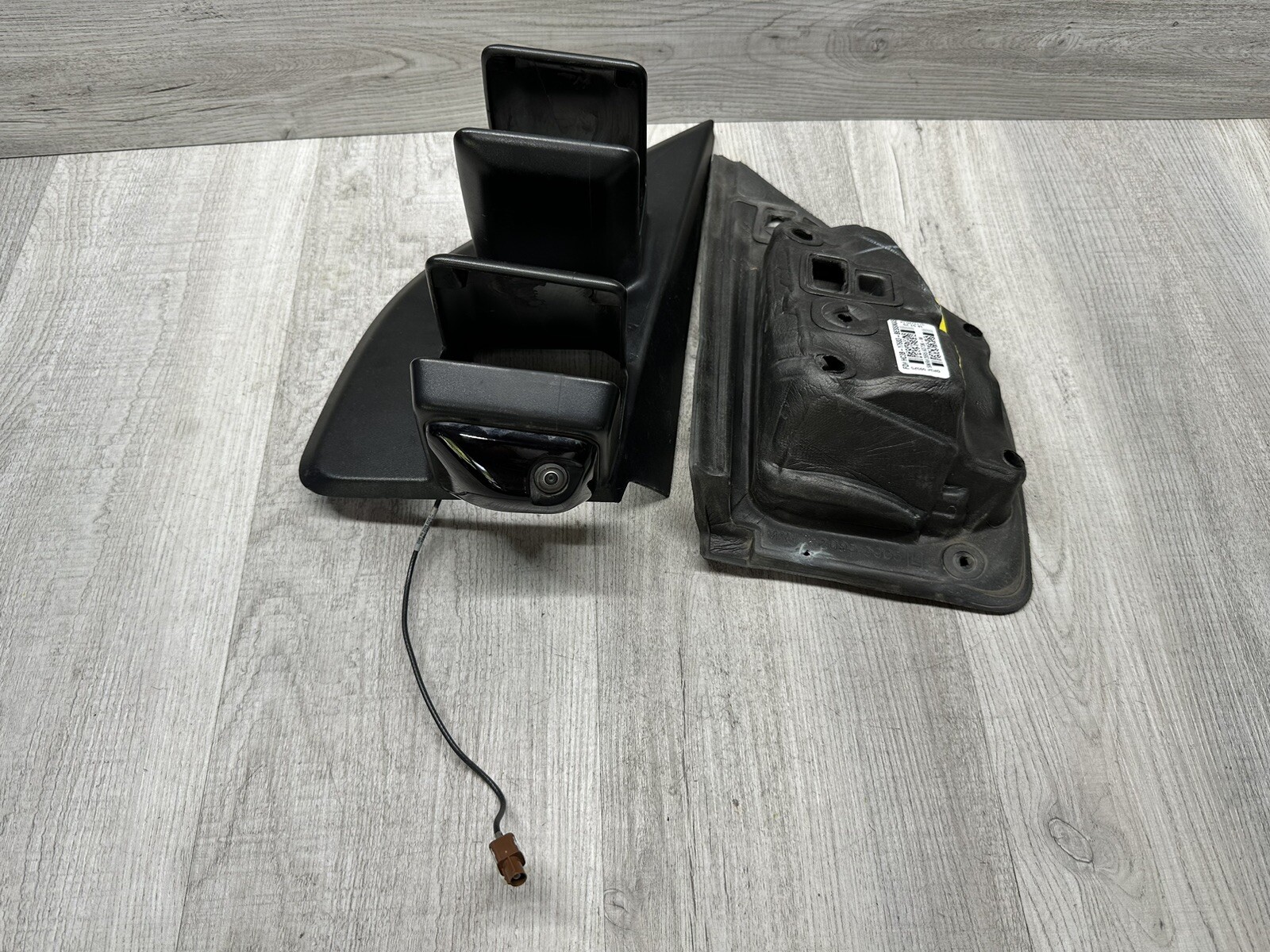 2015-2020 FORD F-150 Side View Door Mirror Camera W/ Trim Piece Left LH OE ((J))