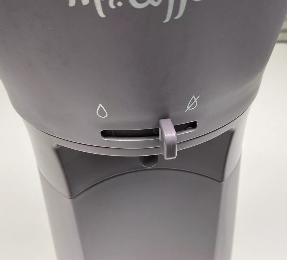 Mr. Coffee Iced Coffee Maker, Single Serve Coffee Machine Used Clean