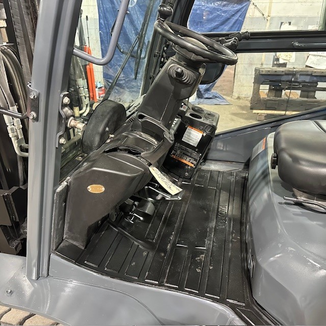 2020 Toyota 8FD40U 9000lb Diesel Used Forklift Triple Mast Sideshift 7860 Hours