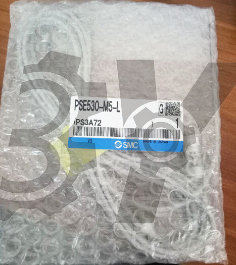 ONE NEW SMC PSE530-M5-L Pressure Sensor