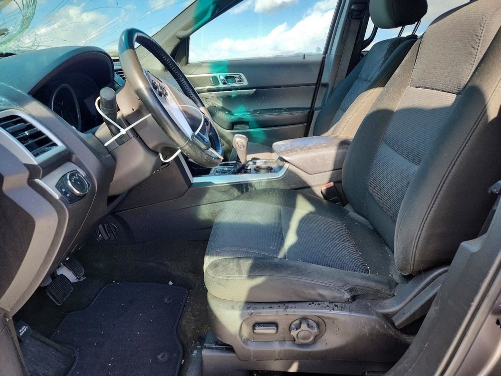 Camera/Projector Camera Tailgate Mounted Fits 13-15 EXPLORER 889769