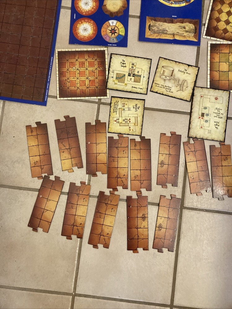 Advanced Heroquest Boardgame RPG Games Workshop 1990 (Mostly Complete) READ