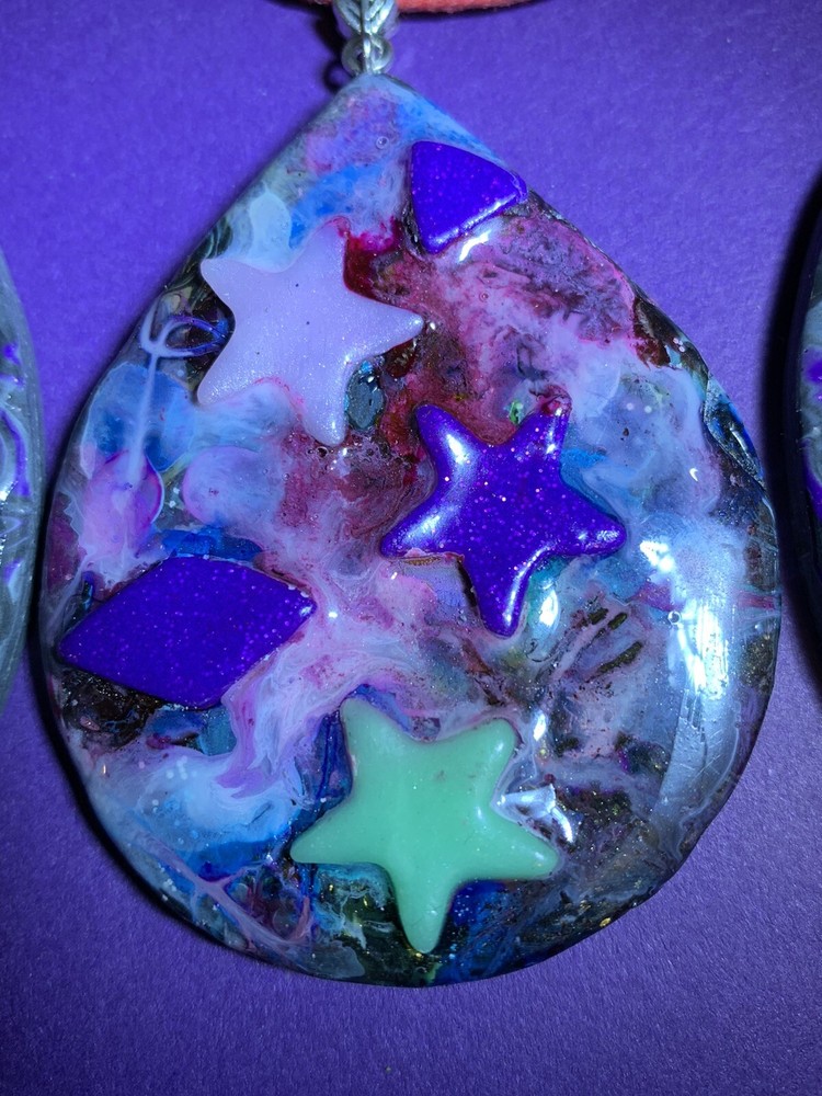 pendant and earring set