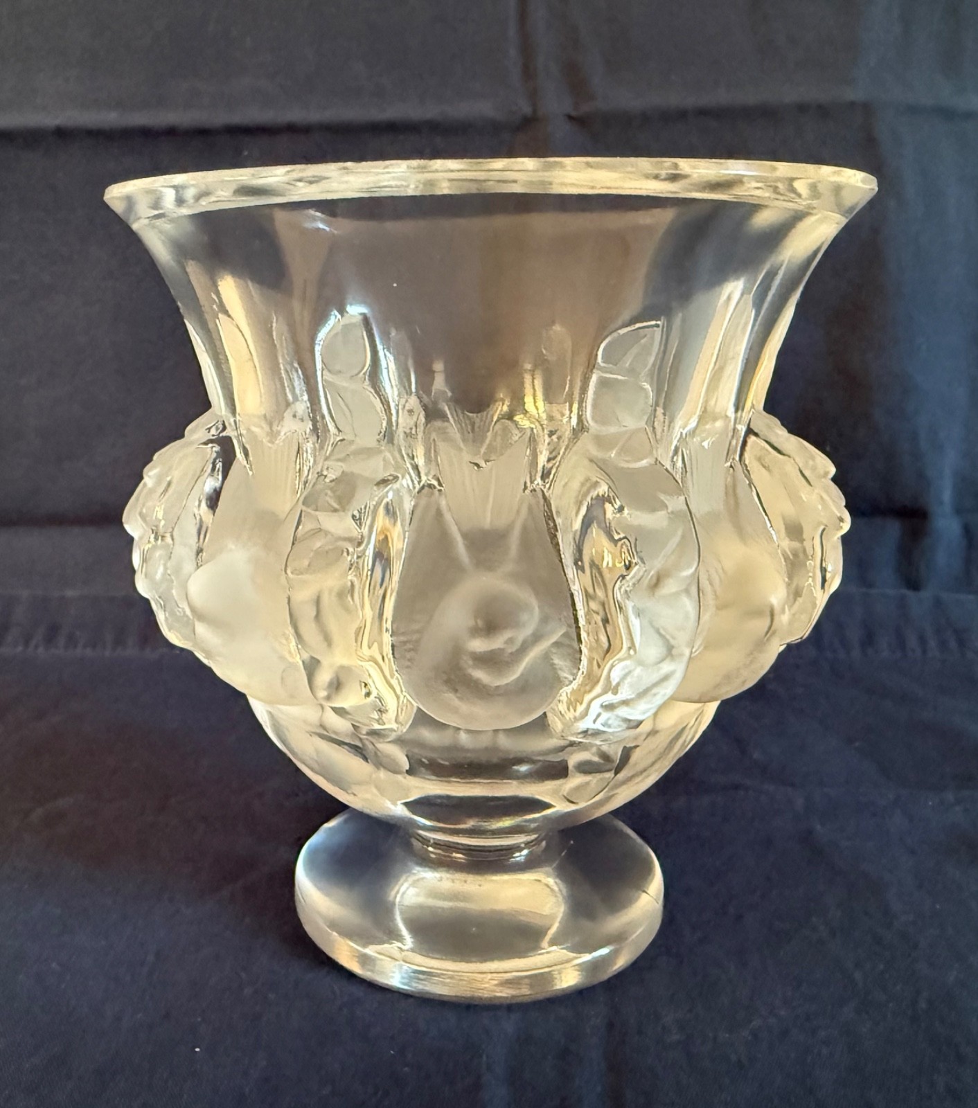 SIGNED Vintage Lalique Frosted Glass Satin Crystal Dampierre Bird Vase