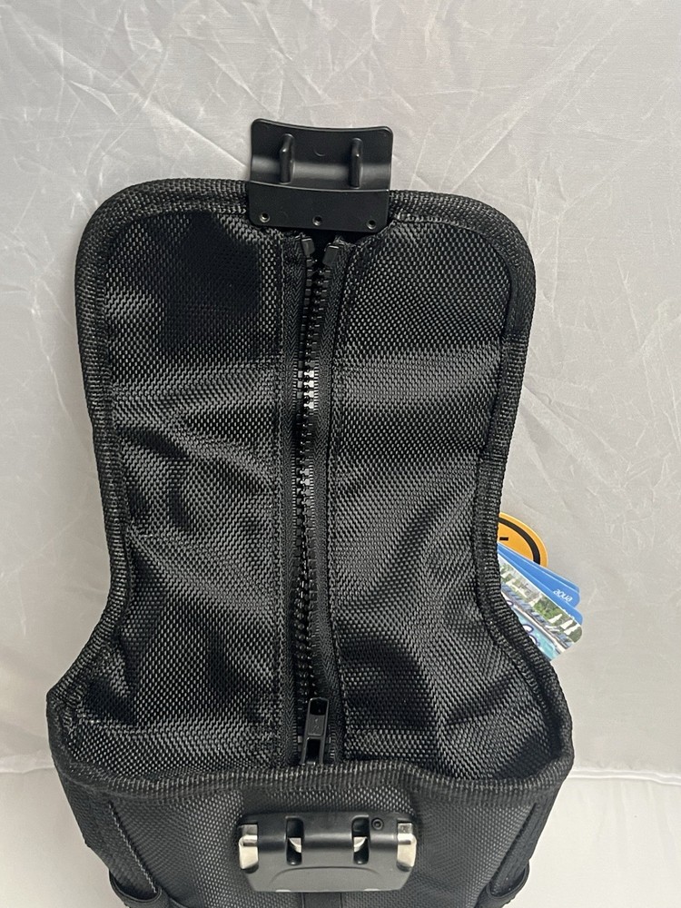 Flex Safe Aqua Vault