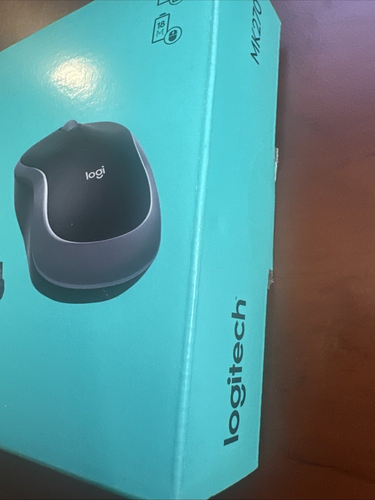 Wireless Keyboard and Mouse Combo Logitech MK270 Open Box