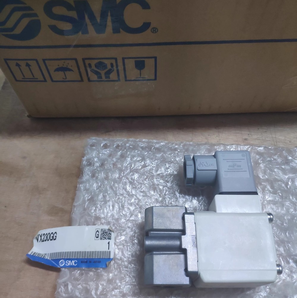 1pcs SMC Solenoid Valve VX230GG