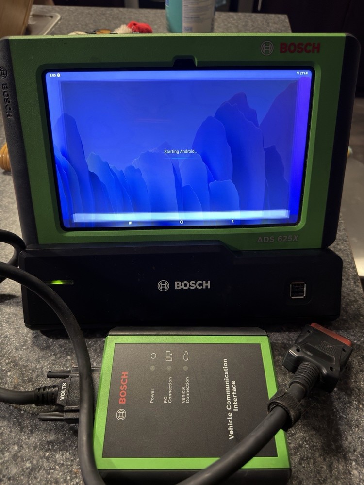 Bosch Ads 625x OBD2 Scanner
