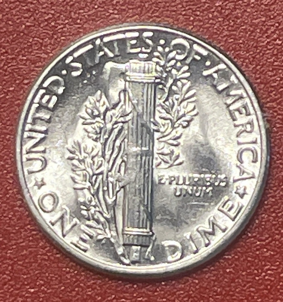 1945 P Mercury Silver Dime, Choice Uncirculated.