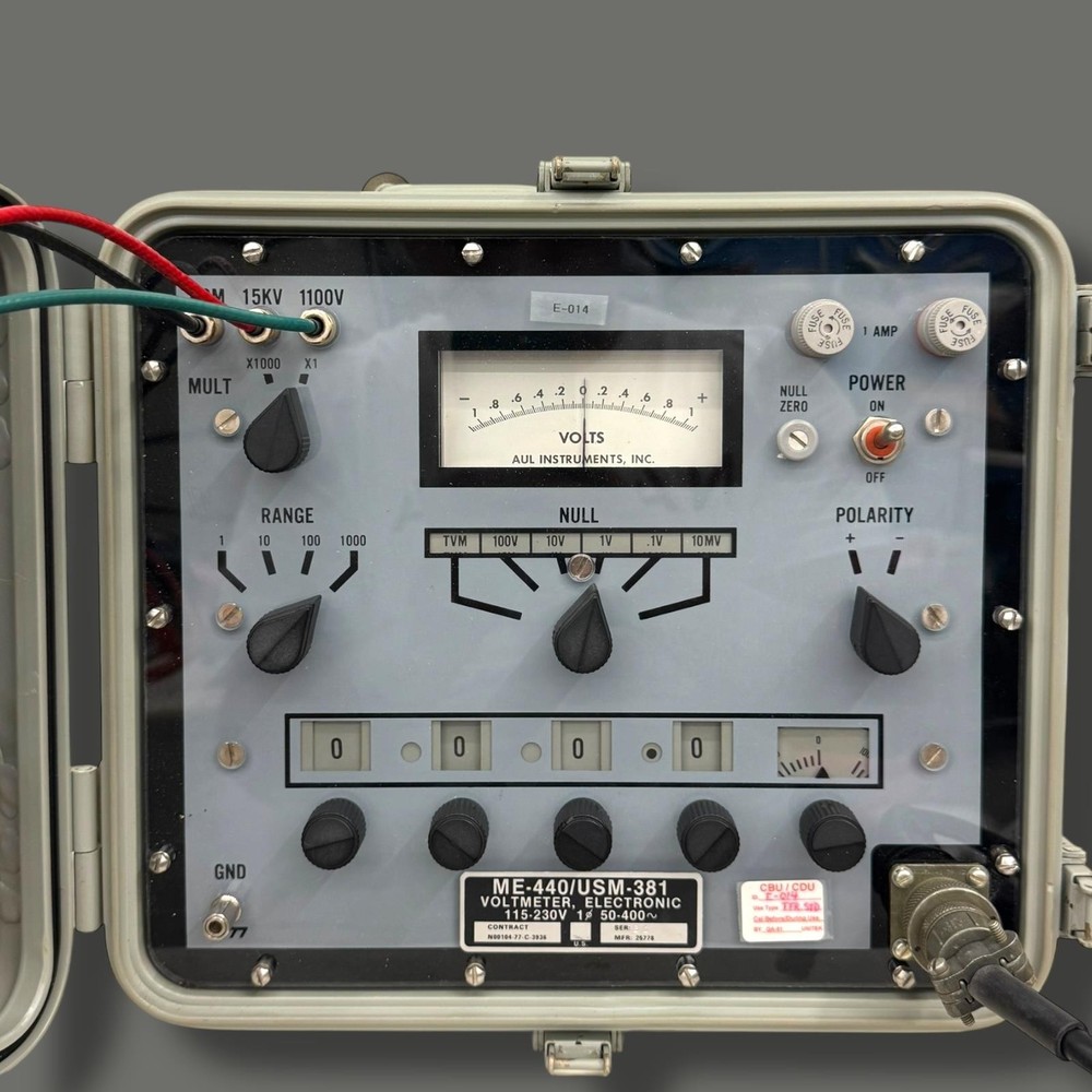 AUL Instruments Naval Electronic Systems Command AN/USM-381 Voltmeter ME-440