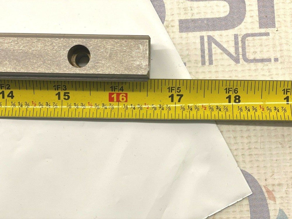 THK LINEAR RAIL Y3L338A