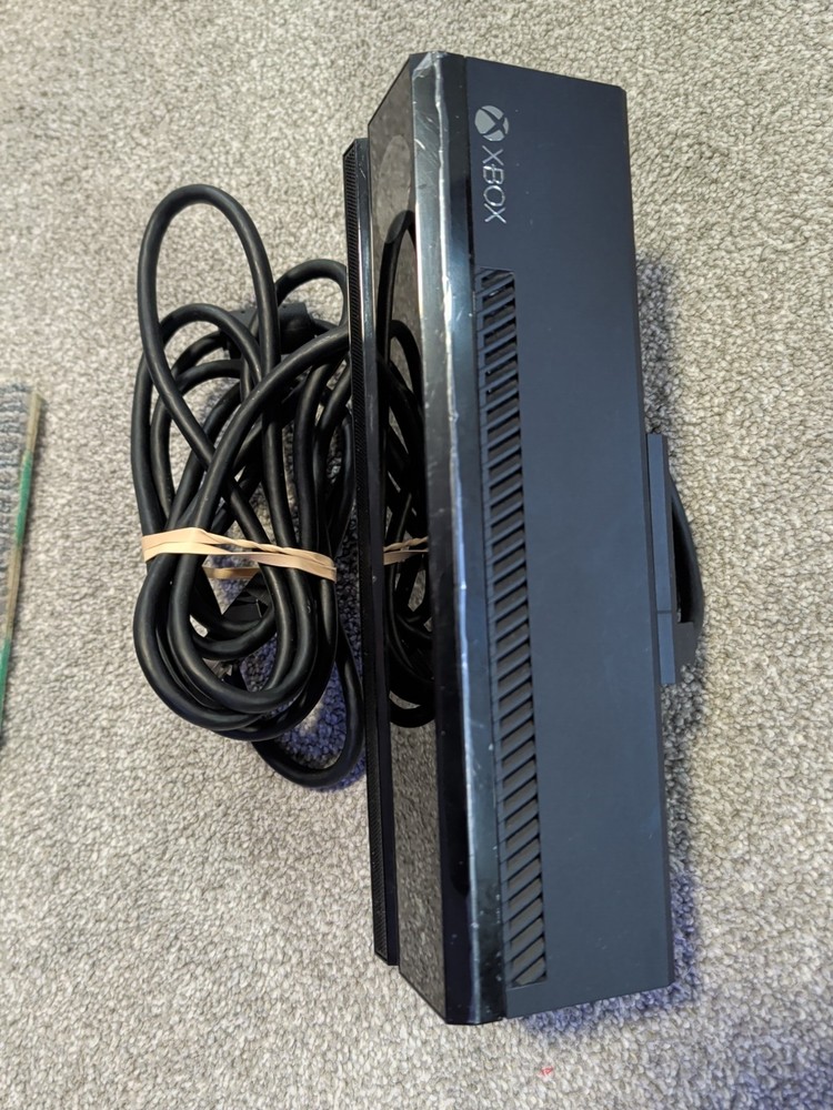 OEM Microsoft Xbox One Kinect Wired Motion Sensor Black Model 1520