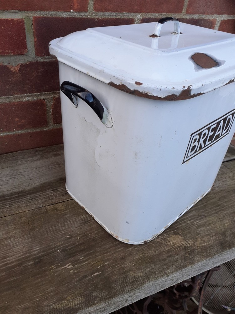 ENAMEL BREAD BIN, DISTRESSED / PLANTER