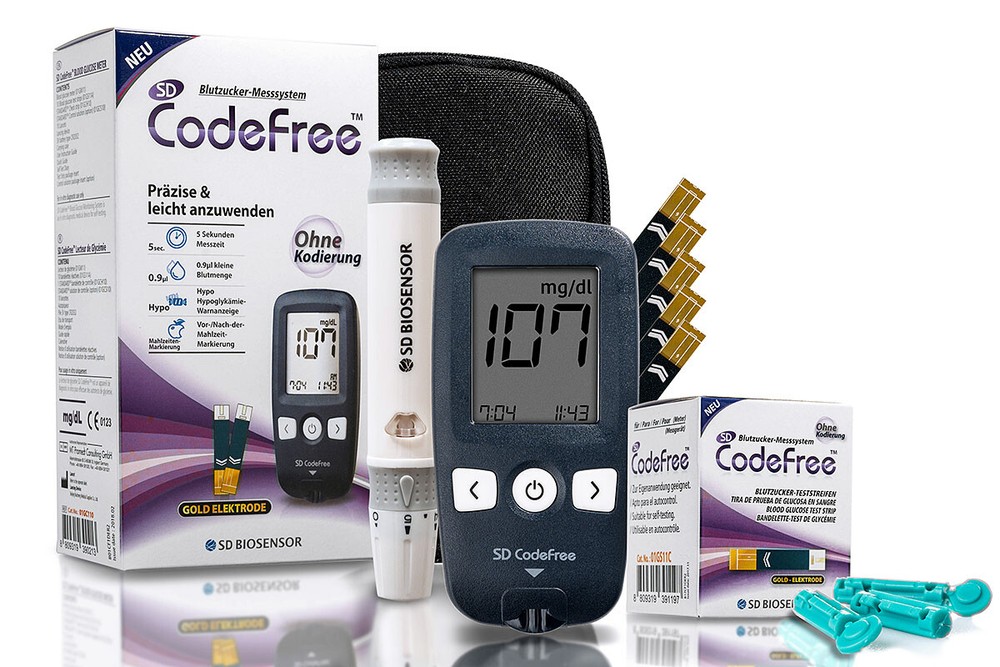 CodeFree Blood Glucose Meter with Test Strips Set + Blood Lancets + Bag