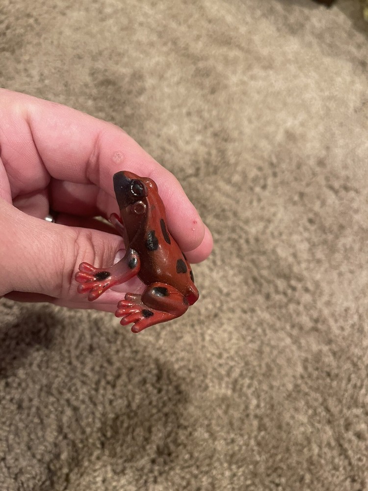 RED TREE FROG Animal Figure