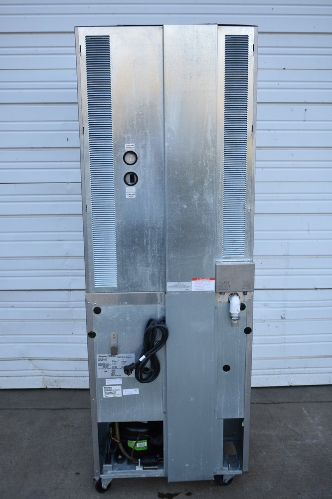 MANITOWOC MULTIPLEX MB-8-1 with BUILTIN ICE MACHINE